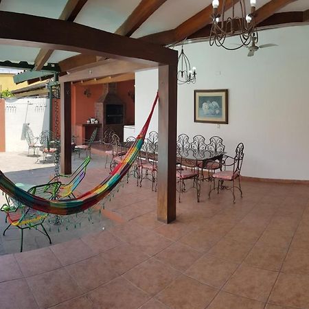 Lili'S Hostel Santa Cruz de La Sierra Eksteriør bilde