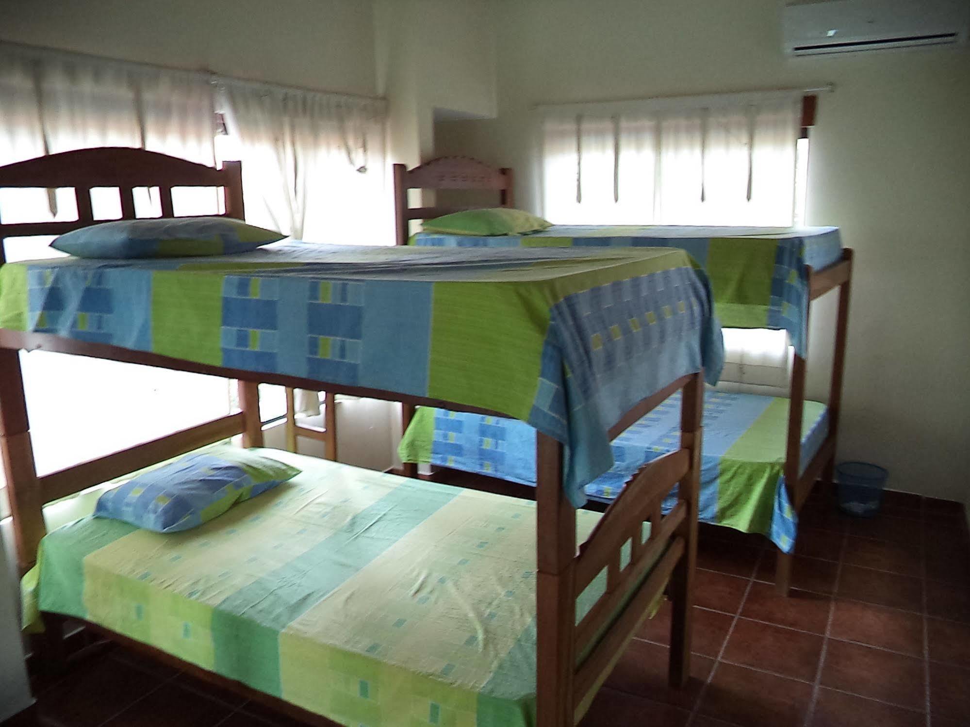 Lili'S Hostel Santa Cruz de La Sierra Eksteriør bilde