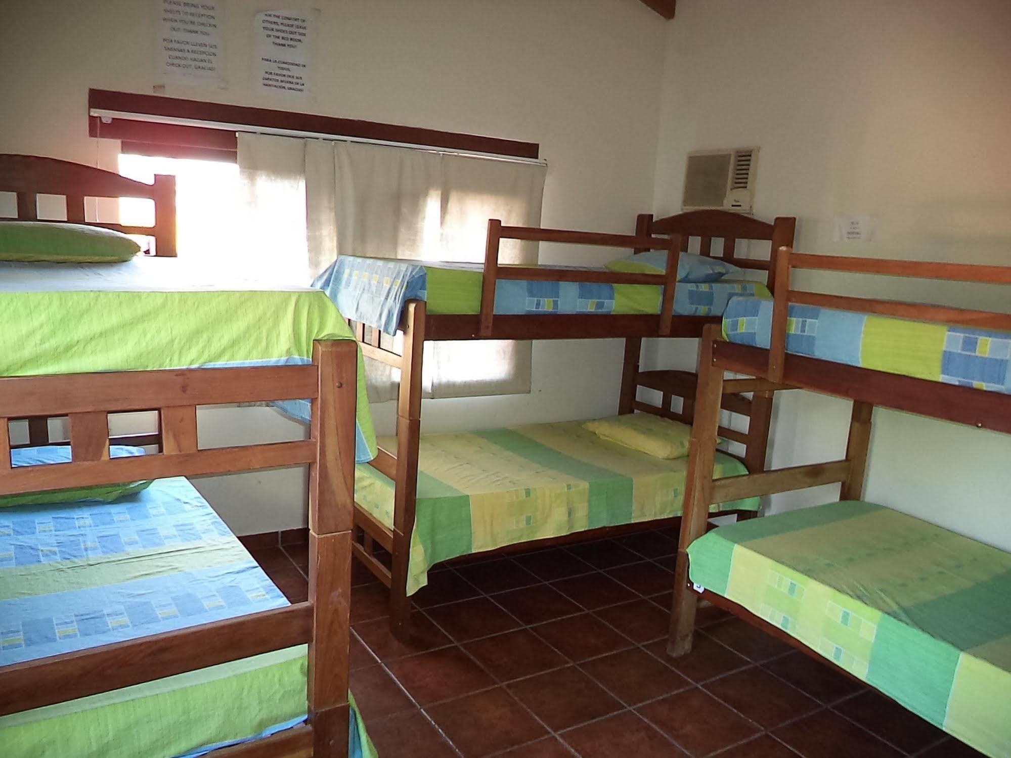 Lili'S Hostel Santa Cruz de La Sierra Eksteriør bilde